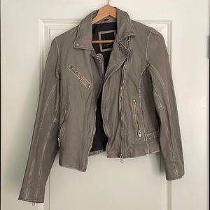 Mauritius / Gray leather jacket US SIZE 6